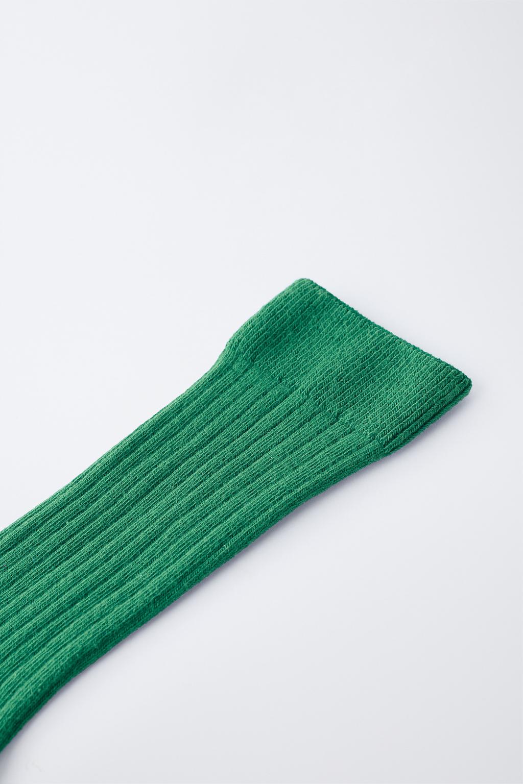 ДЛИННЫЕ НОСКИ В РУБЧИК