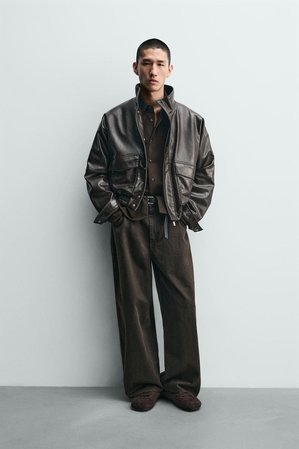 УКОРОЧЕННАЯ КУРТКА ИЗ ИСКУССТВЕННОЙ КОЖИ