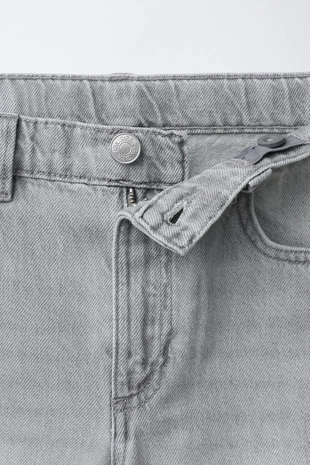 Джинсы WIDE LEG с вышитым текстом