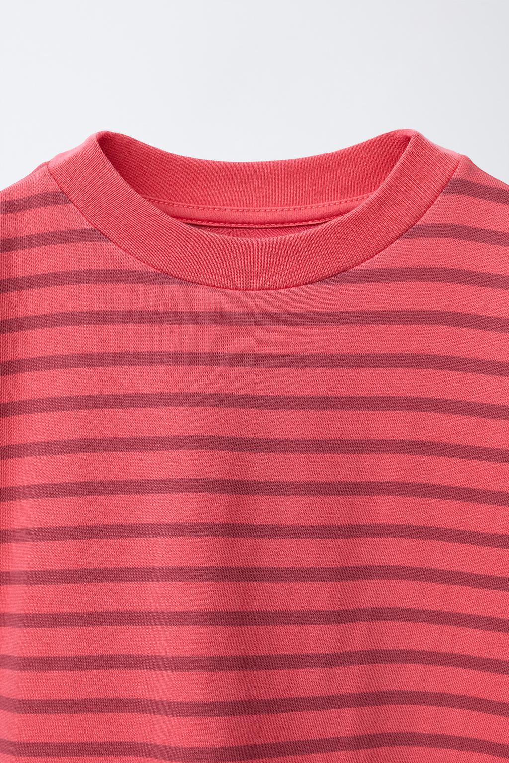 ФУТБОЛКА В ПОЛОСКУ