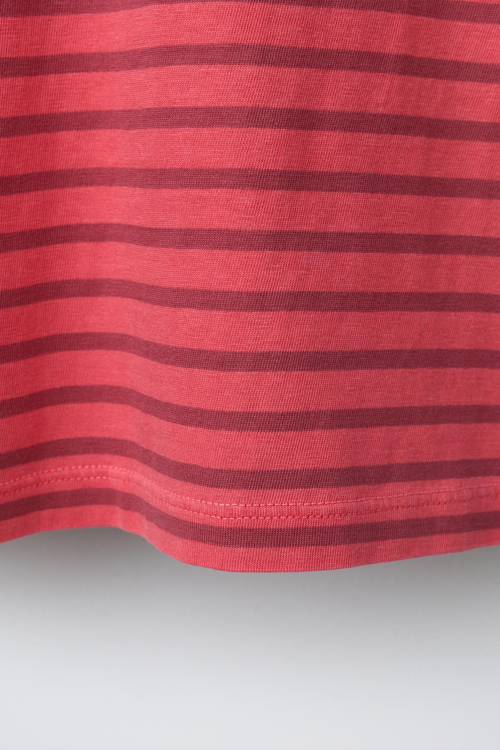 ФУТБОЛКА В ПОЛОСКУ