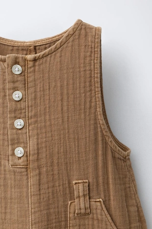 Длинный комбинезон в деревенском стиле с нашивками- Заказать в России