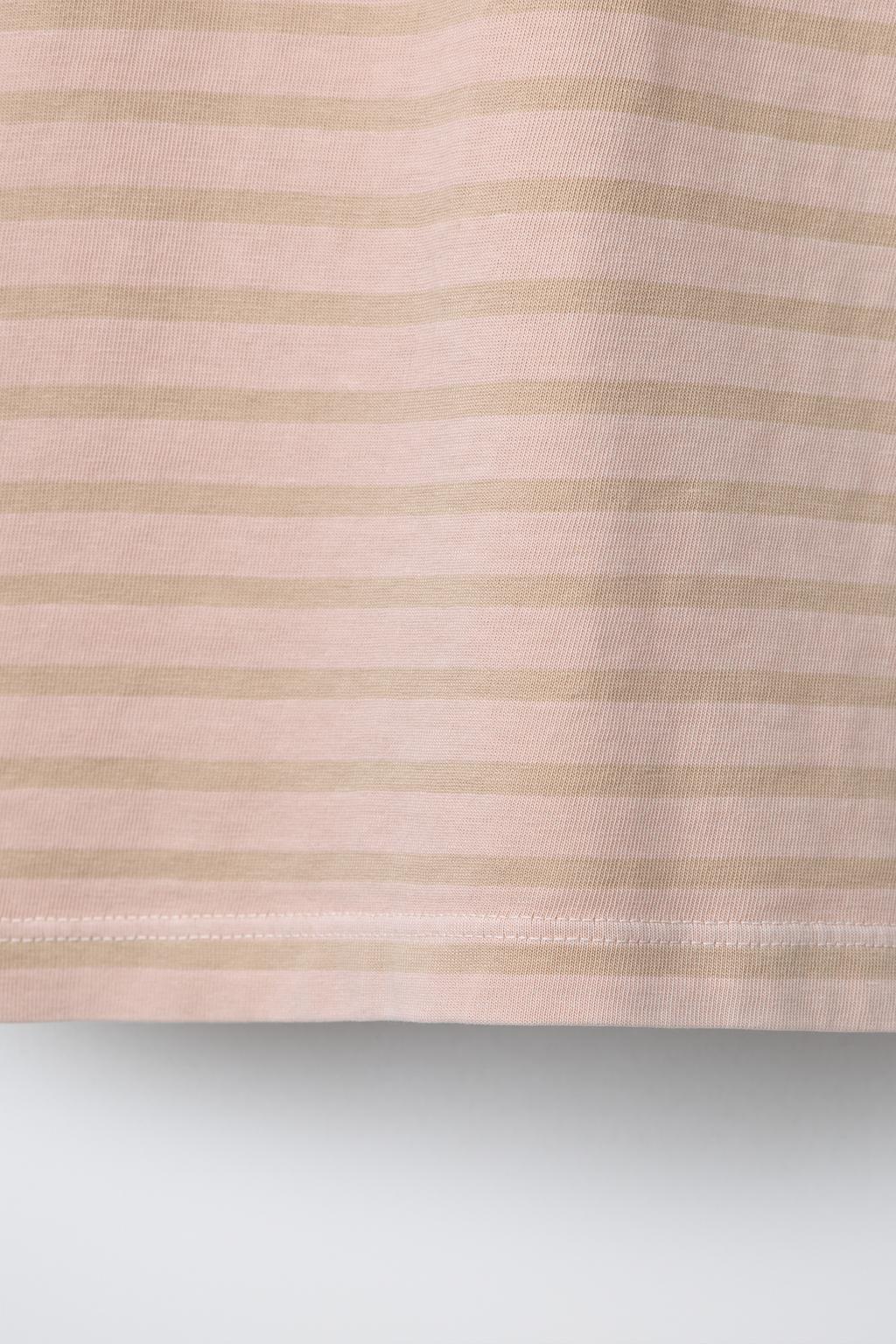 ФУТБОЛКА В ПОЛОСКУ