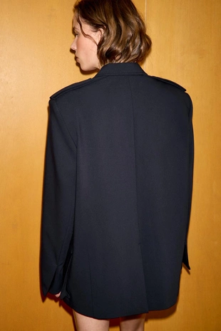 Блейзер оверсайз с большими карманами- Заказать в России