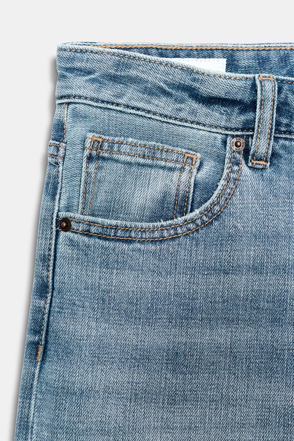 ДЖИНСЫ TRF LOOSE С НИЗКОЙ ПОСАДКОЙ И ОТВОРОТАМИ