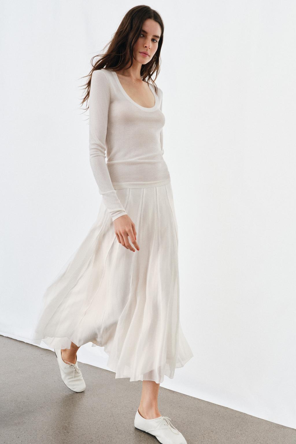 ТОП ИЗ ТОНЧАЙШЕГО ТРИКОТАЖА