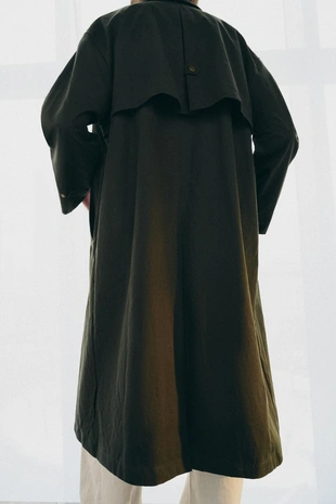 Тренч из коллекции ZW с контрастным воротником из искусственной кожи- Заказать в России