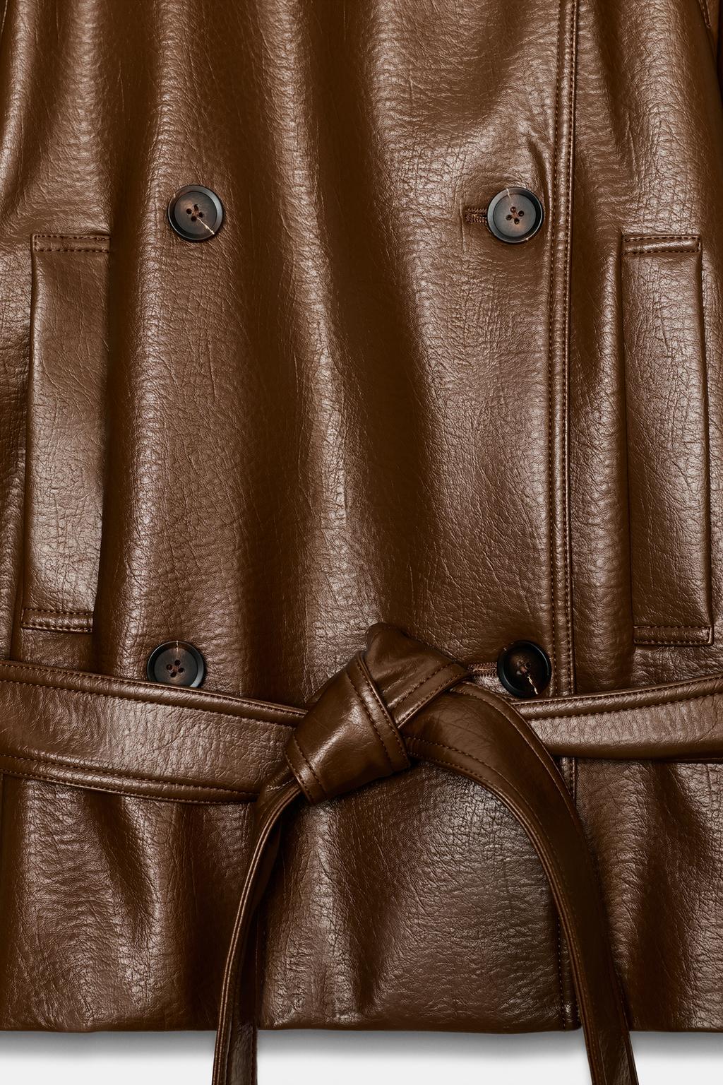 КОРОТКИЙ ТРЕНЧ ИЗ ИСКУССТВЕННОЙ КОЖИ