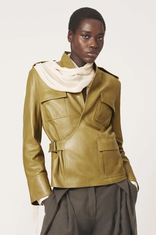 Куртка из 100% кожи - предмет ZARA WOMAN- Заказать в России