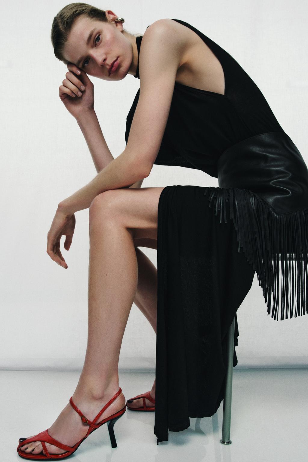 КОЖАНЫЕ САНДАЛИИ С РЕМЕШКАМИ - LIMITED EDITION