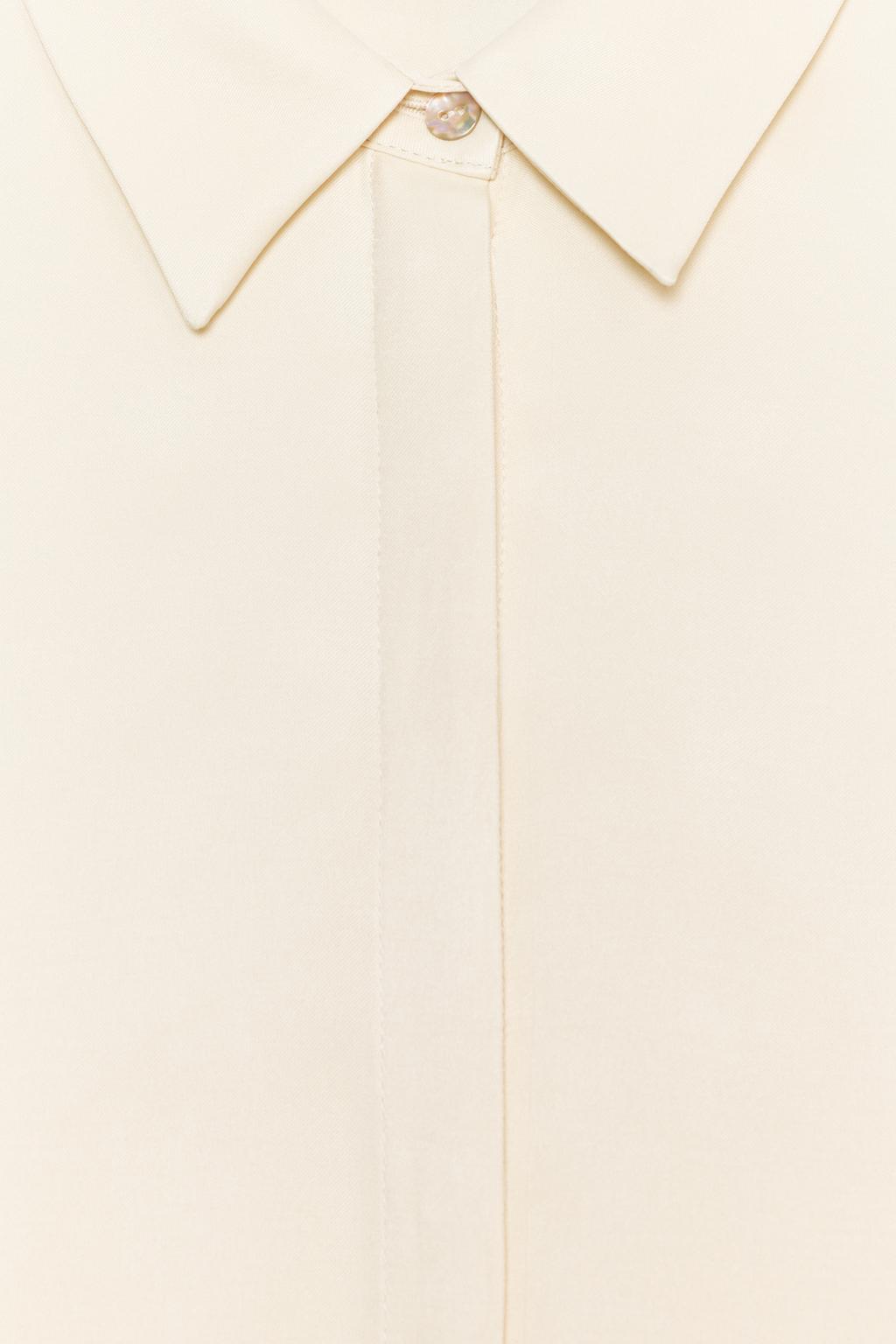 АТЛАСНАЯ РУБАШКА С КРУЖЕВОМ