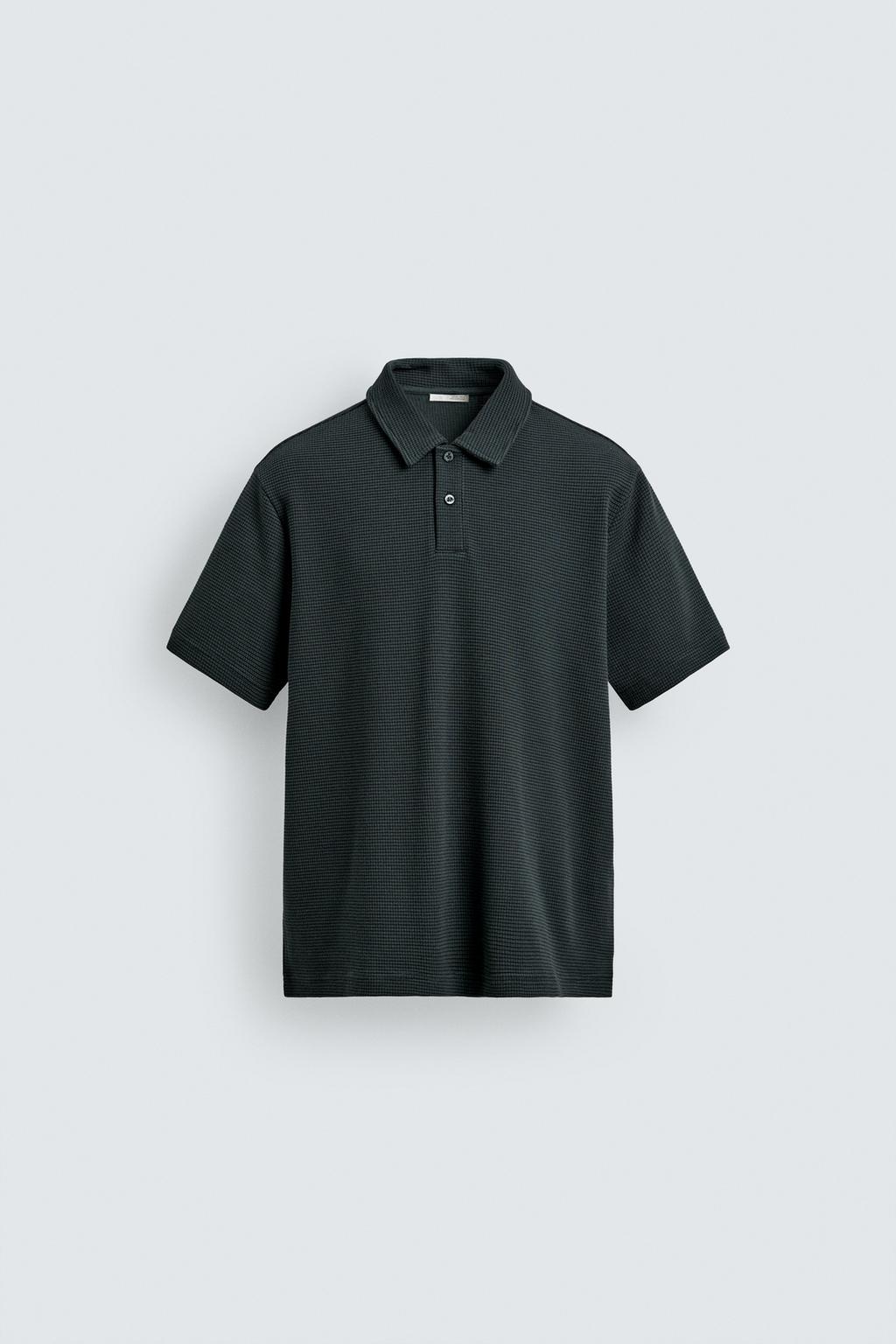 ПОЛО ИЗ РЕЛЬЕФНОЙ ТКАНИ ВАФЕЛЬНОГО ПЕРЕПЛЕТЕНИЯ