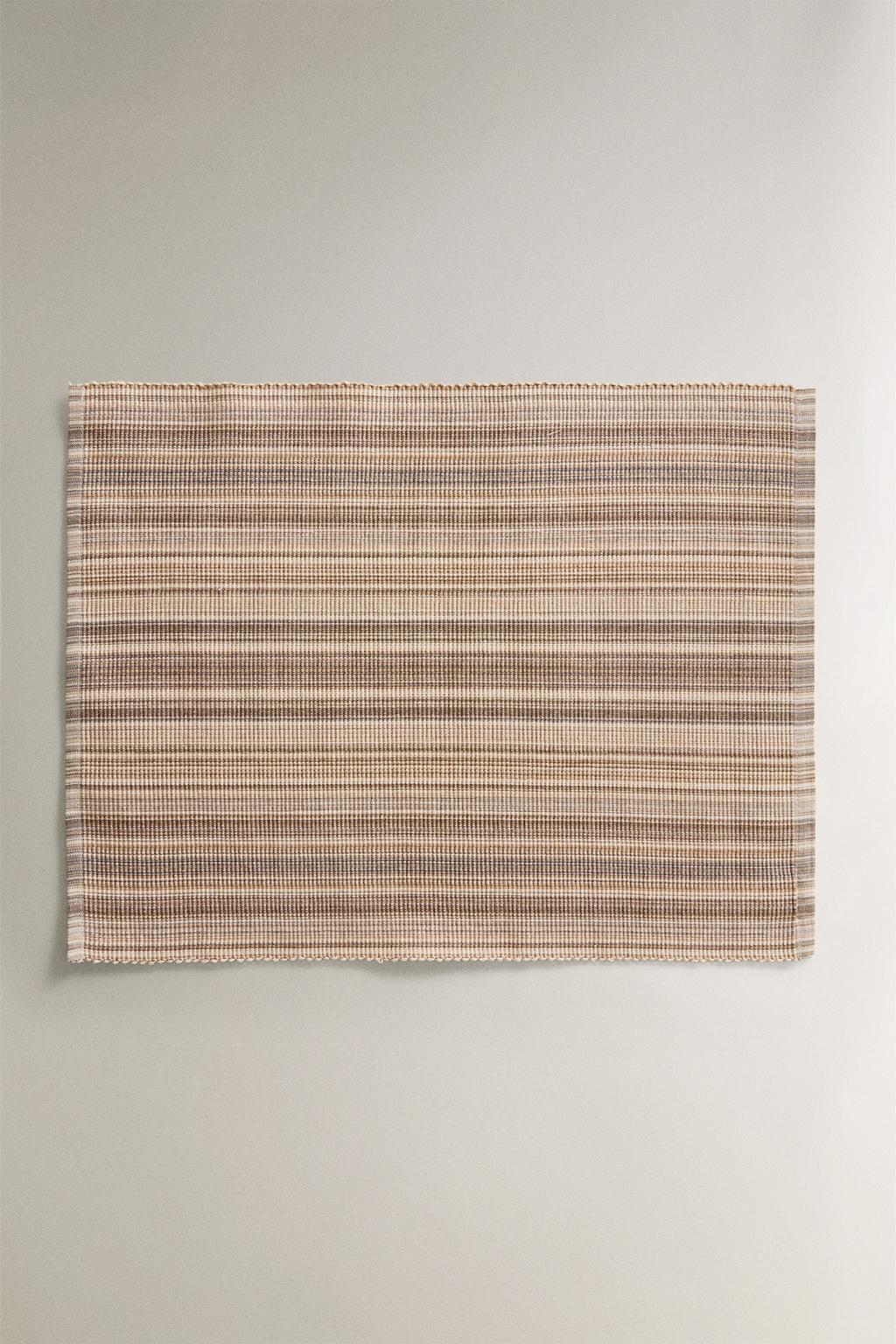 Набор из двух полосатых скатертей