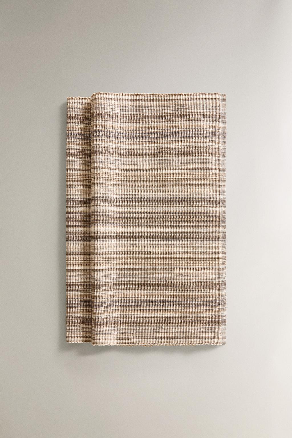 Набор из двух полосатых скатертей