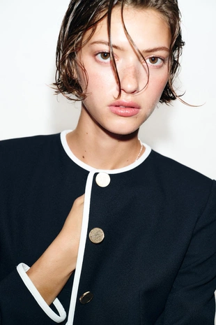 Блейзер с контрастными кромками- Заказать в России