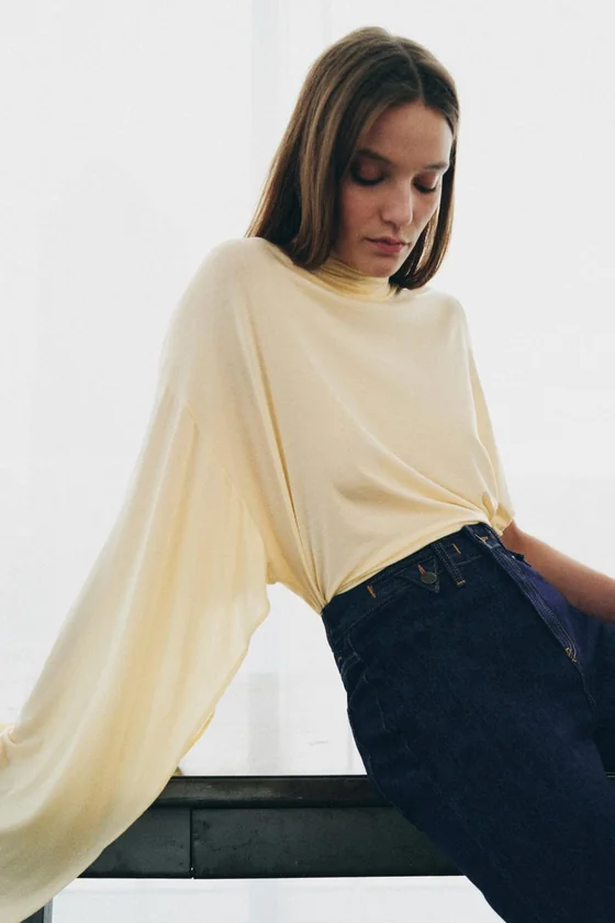 ДЖИНСЫ клёш С ВЫСОКОЙ ПОСАДКОЙ — коллекция Zara «ZW»