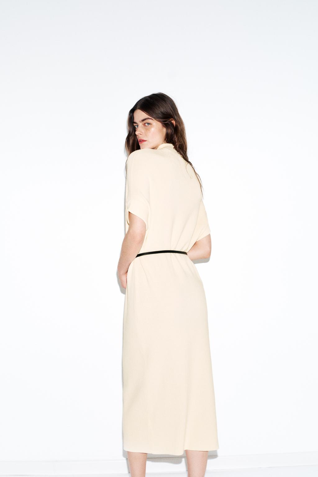 ТРИКОТАЖНОЕ ПЛАТЬЕ С РЕМНЕМ