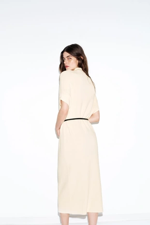 Трикотажное платье с ремнем- Заказать в России