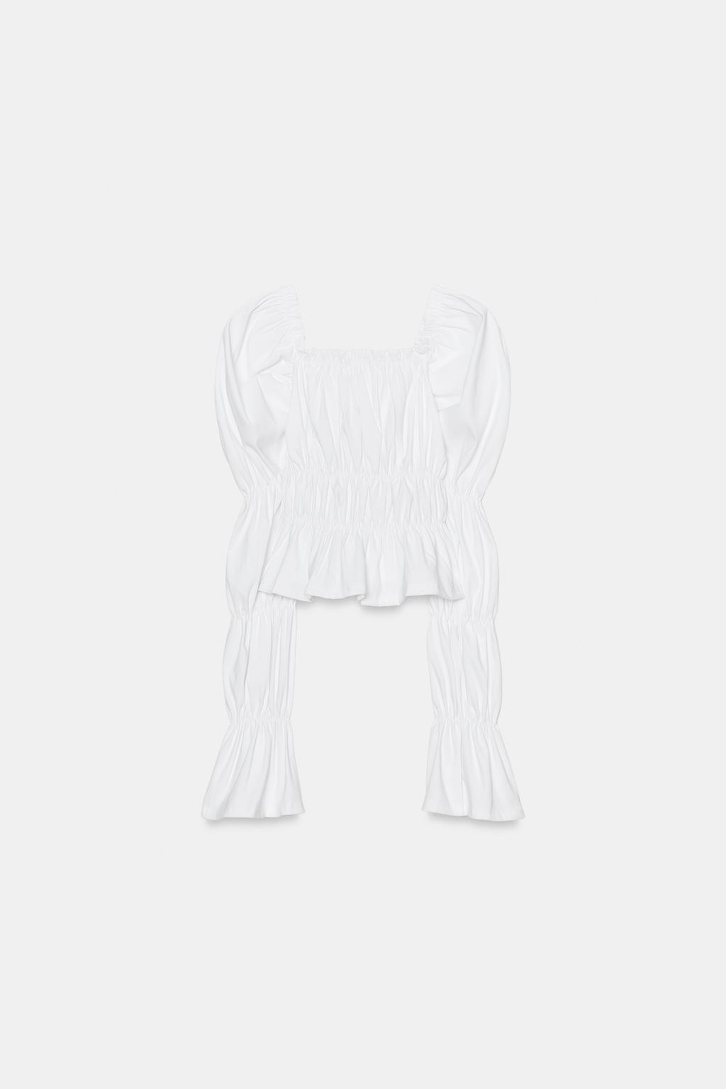 ТОП С ЭЛАСТИЧНЫМИ СБОРКАМИ И ОБЪЕМНЫМИ РУКАВАМИ