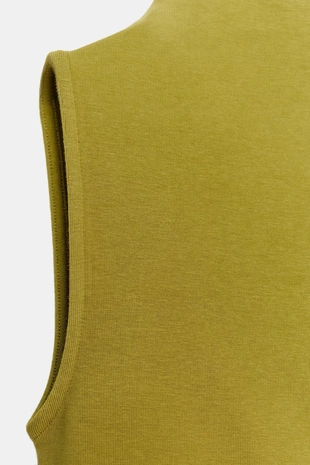 Топ без рукавов