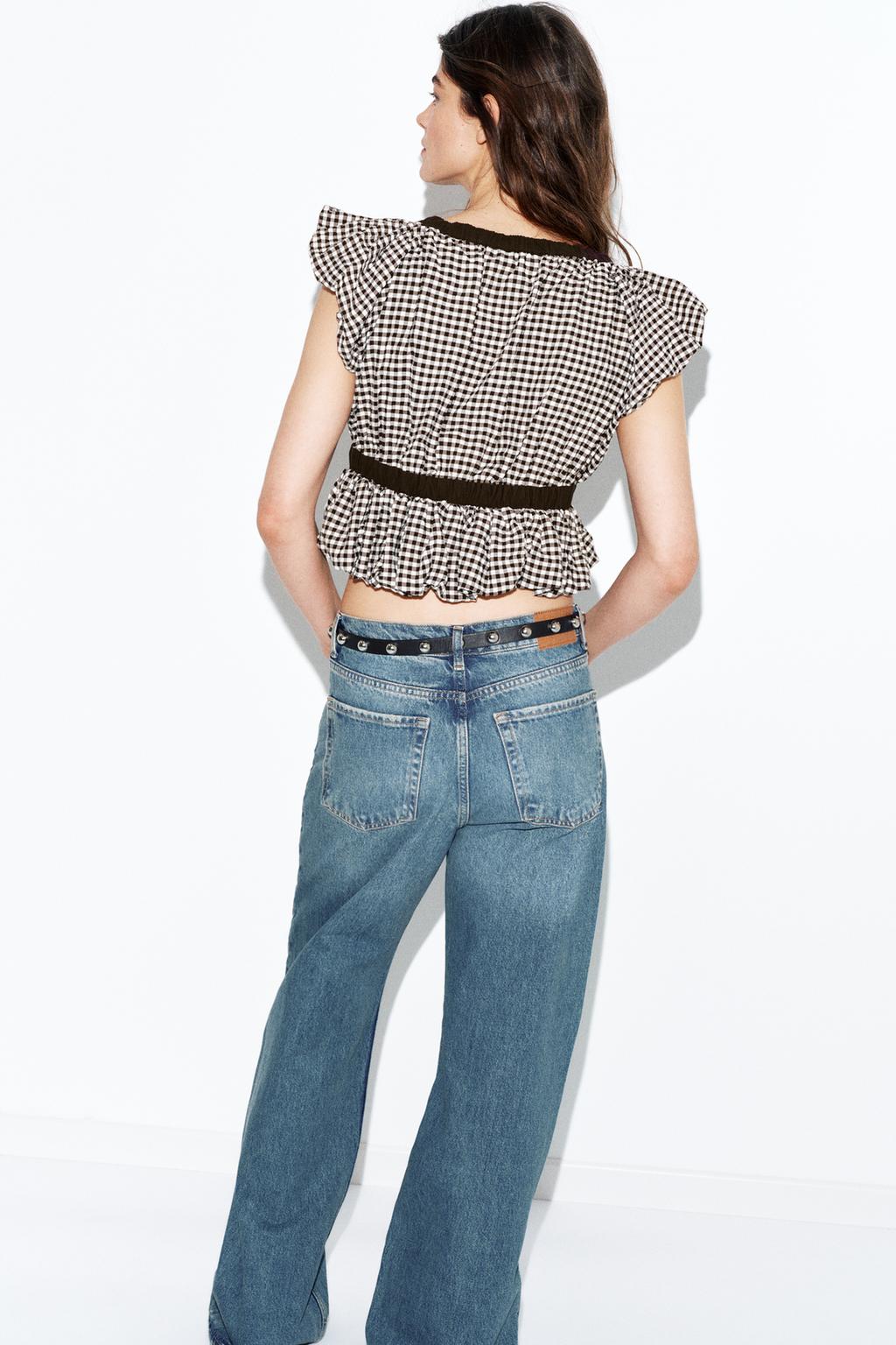ТОП-ШАР В КЛЕТКУ ВИШИ С БАНТОМ
