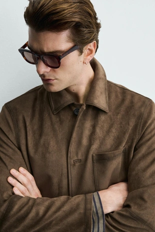 Куртка-рубашка классического кроя из искусственной замши- Заказать в России