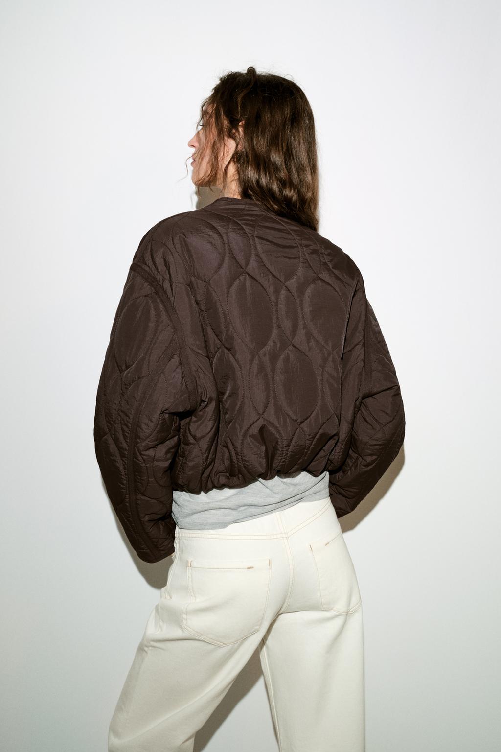 КОРОТКАЯ СТЕГАНАЯ КУРТКА