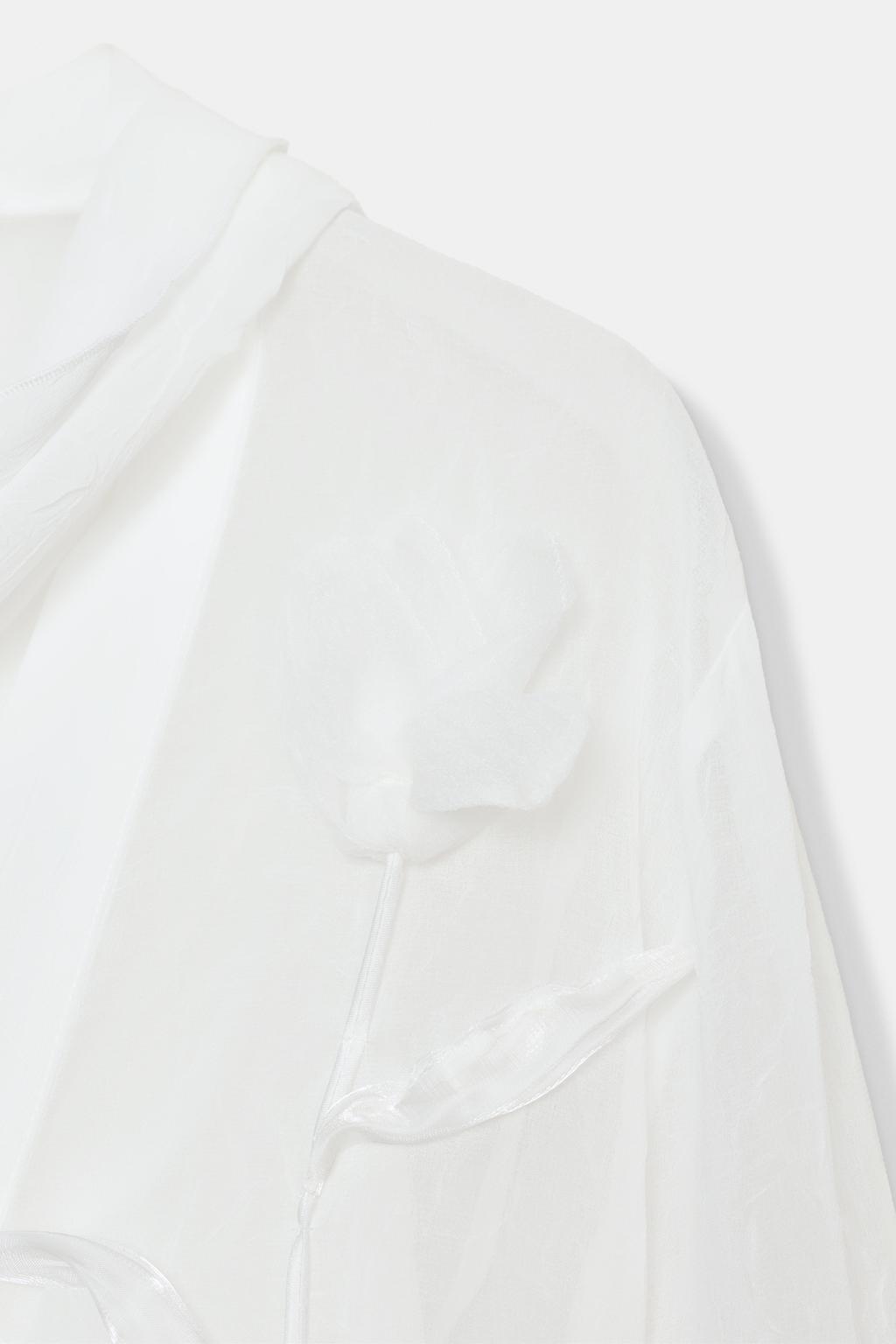 БЛУЗА ИЗ ПОЛУПРОЗРАЧНОЙ ТКАНИ С ЦВЕТОЧНЫМ УЗОРОМ