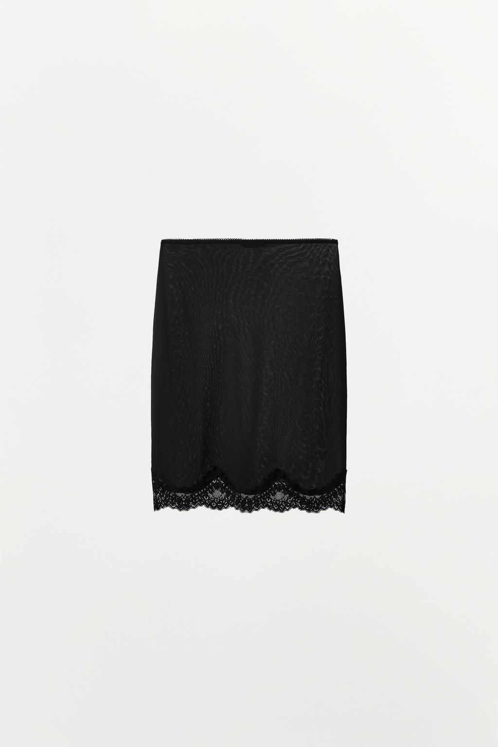 ЮБКА С КРУЖЕВОМ