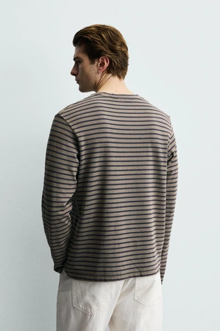 Футболка в полоску с эффектом потертости- Заказать в России