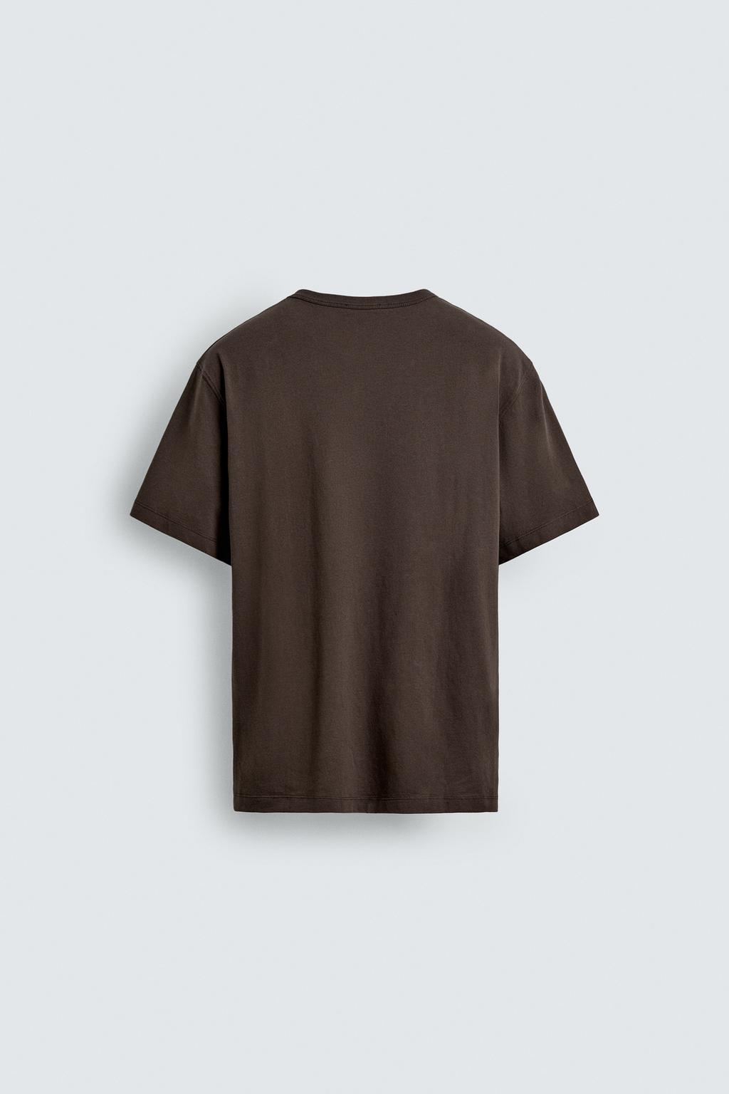 Футболка с вышитым лозунгом