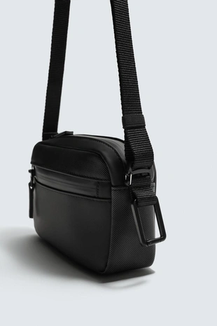 Прорезиненная сумка с рельефной текстурой- Заказать в России