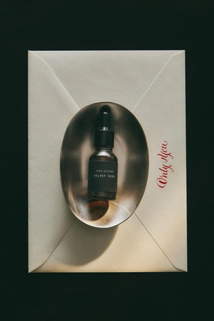 Набор эфирного масла и камней VELVET CUIR- Заказать в России