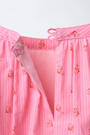 Блуза с объемными рукавами и цветочным принтом- Заказать в России