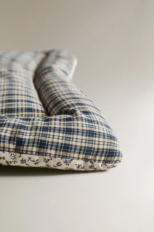 Топпер для питомца в клетчатом и цветочном дизайне- Заказать в России