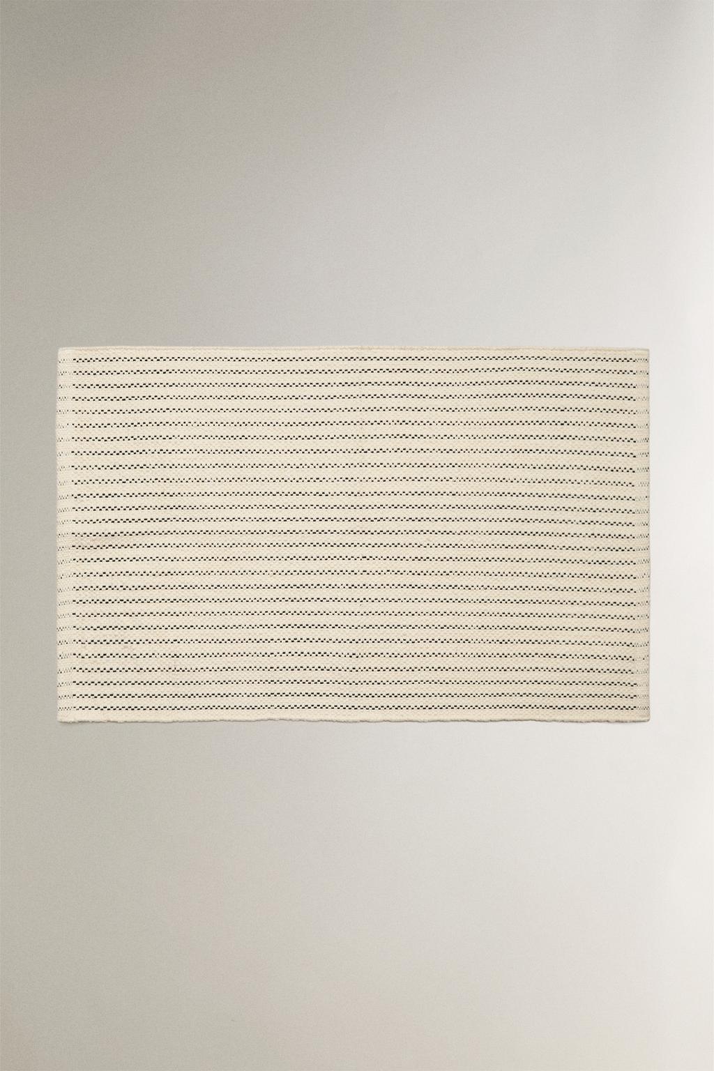 Коврик для ванны с топстежкой