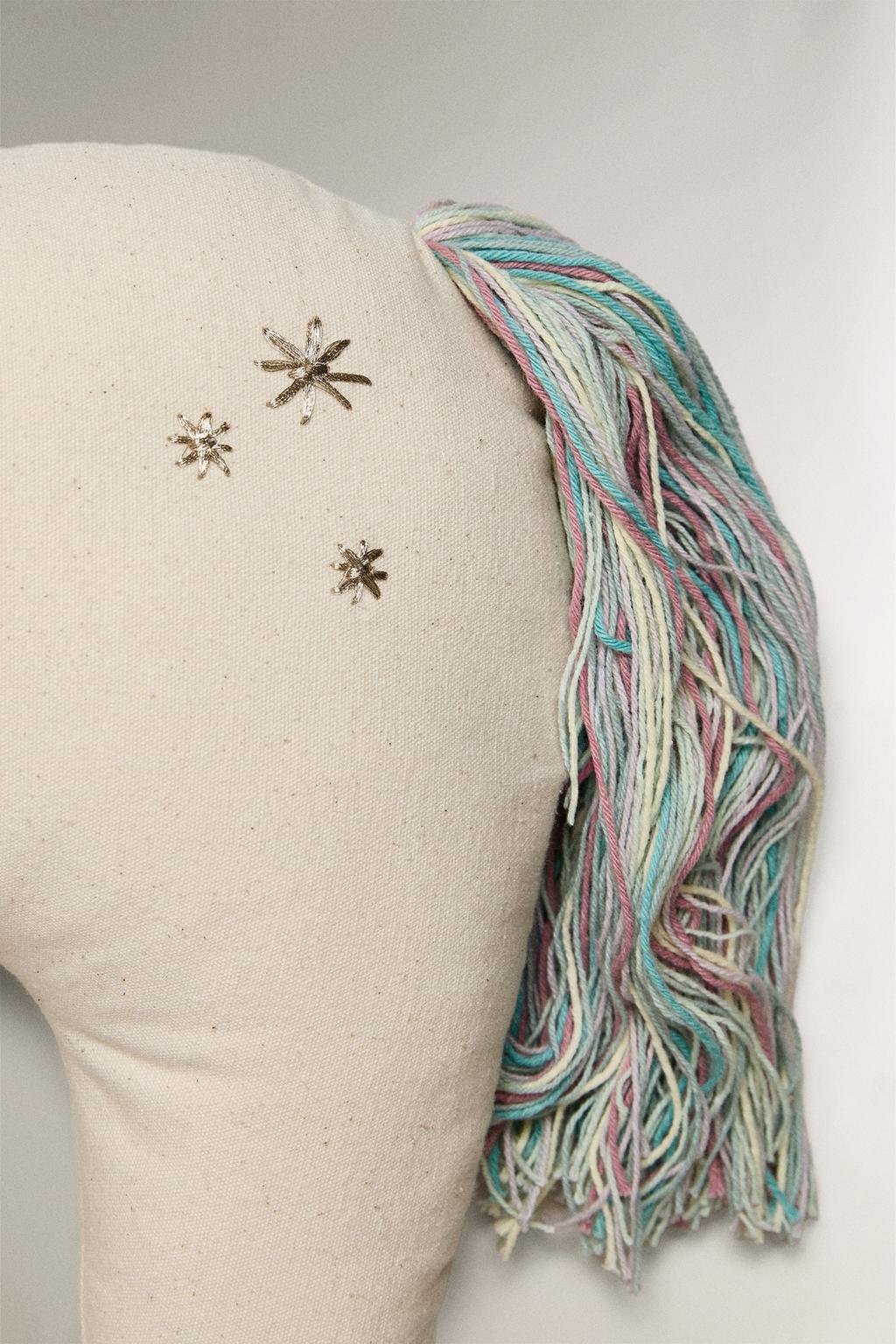 Детская подушка с пони