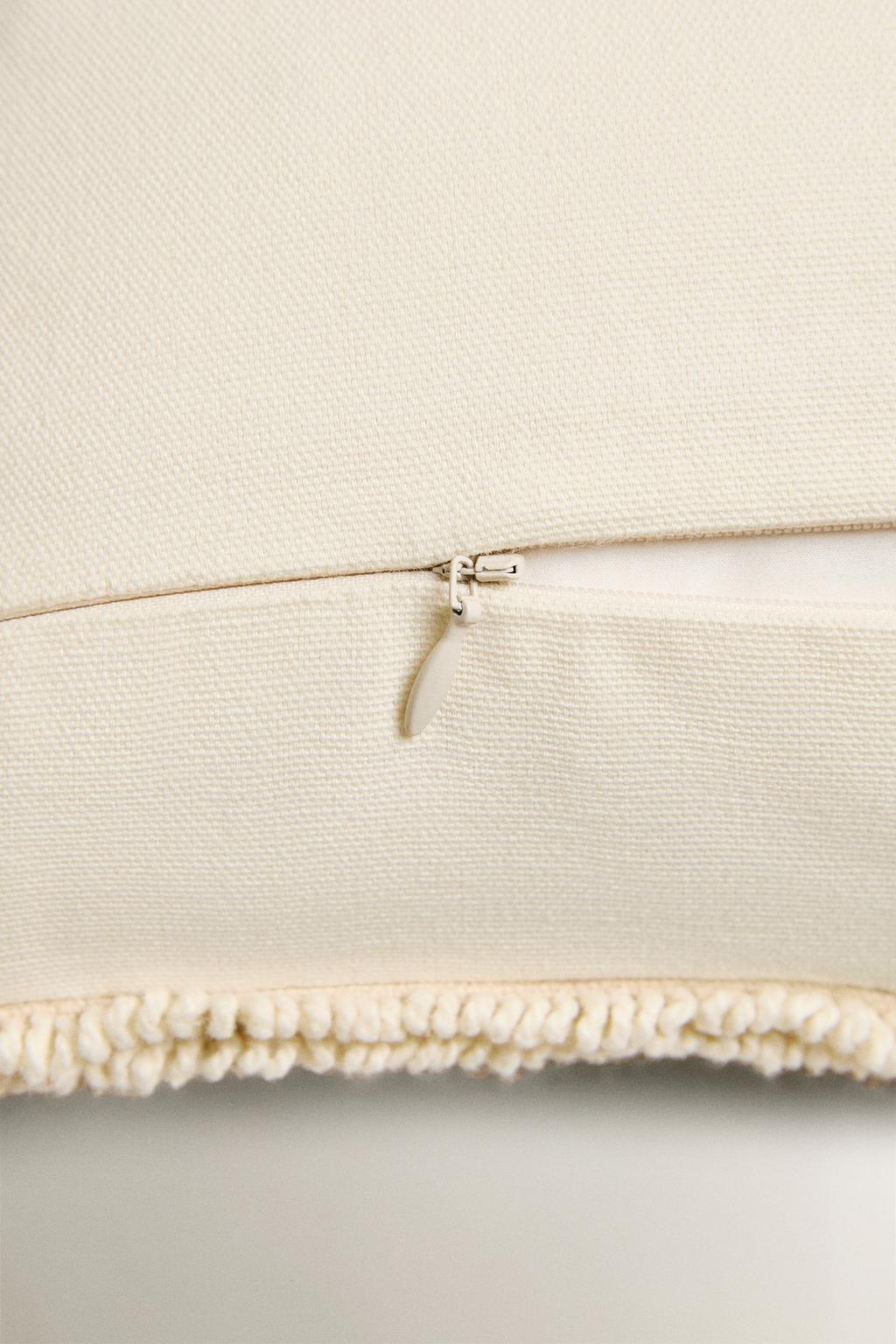 Детский чехол для подушки с радужным узором