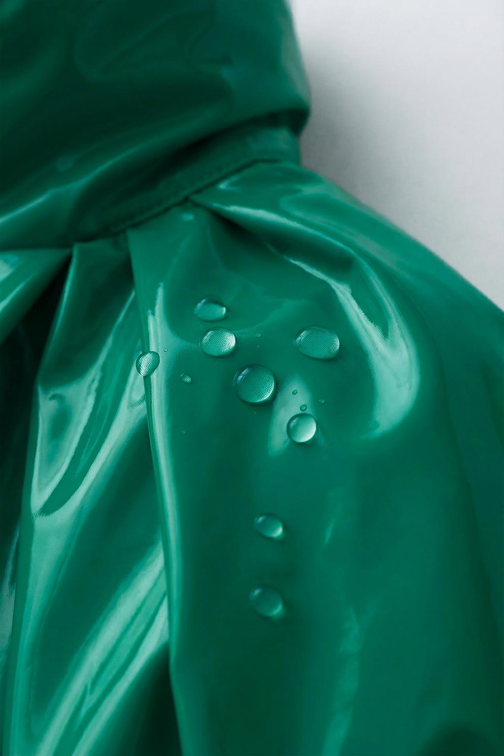 БЛЕСТЯЩИЙ ДОЖДЕВИК WATER RESISTANT