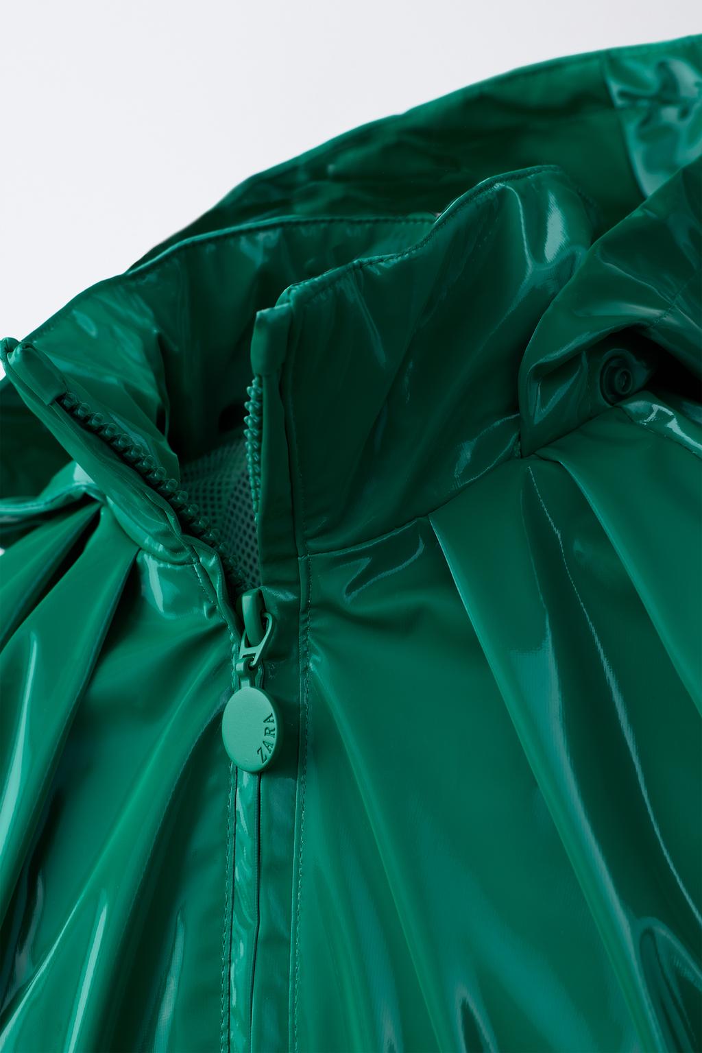 БЛЕСТЯЩИЙ ДОЖДЕВИК WATER RESISTANT