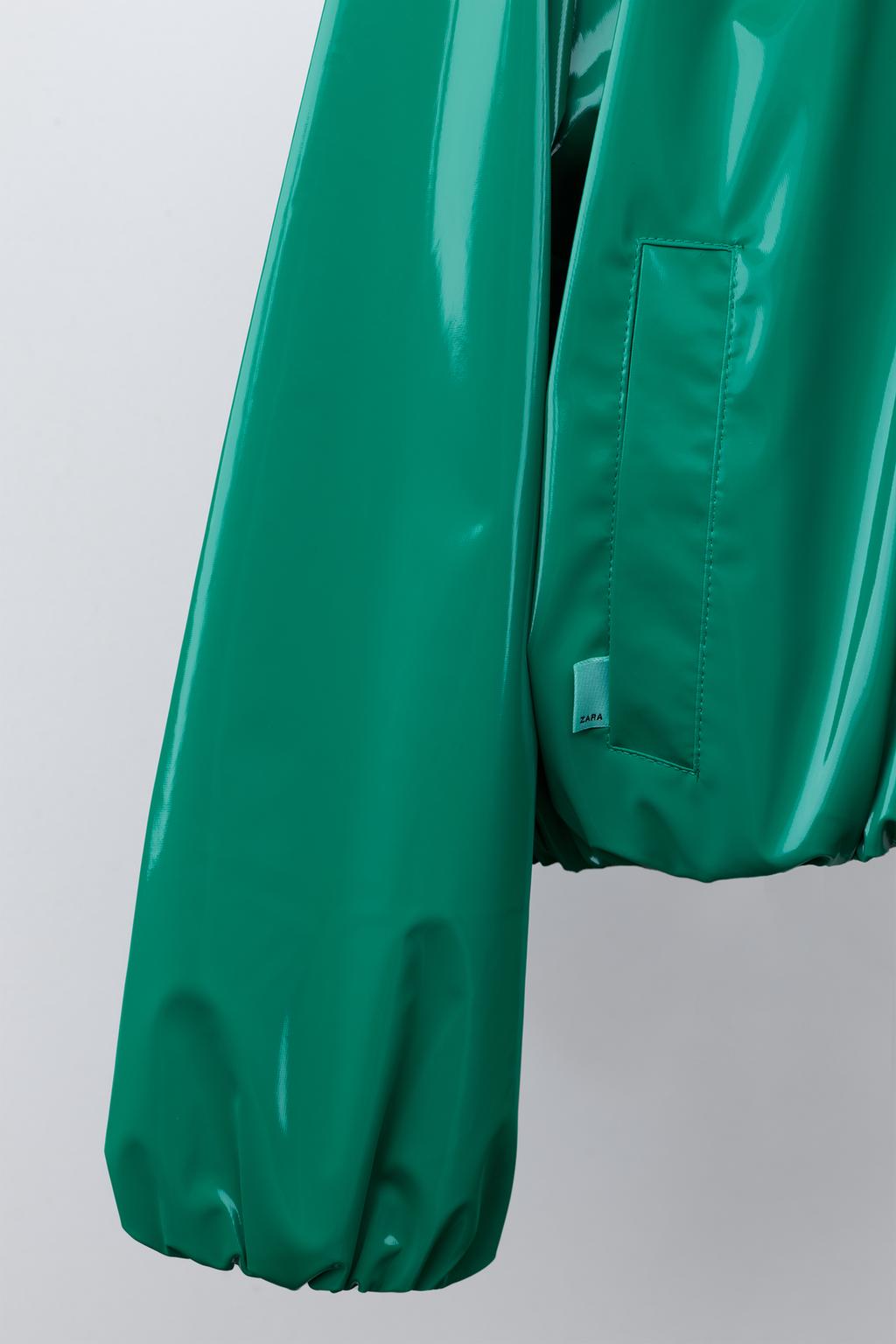 БЛЕСТЯЩИЙ ДОЖДЕВИК WATER RESISTANT