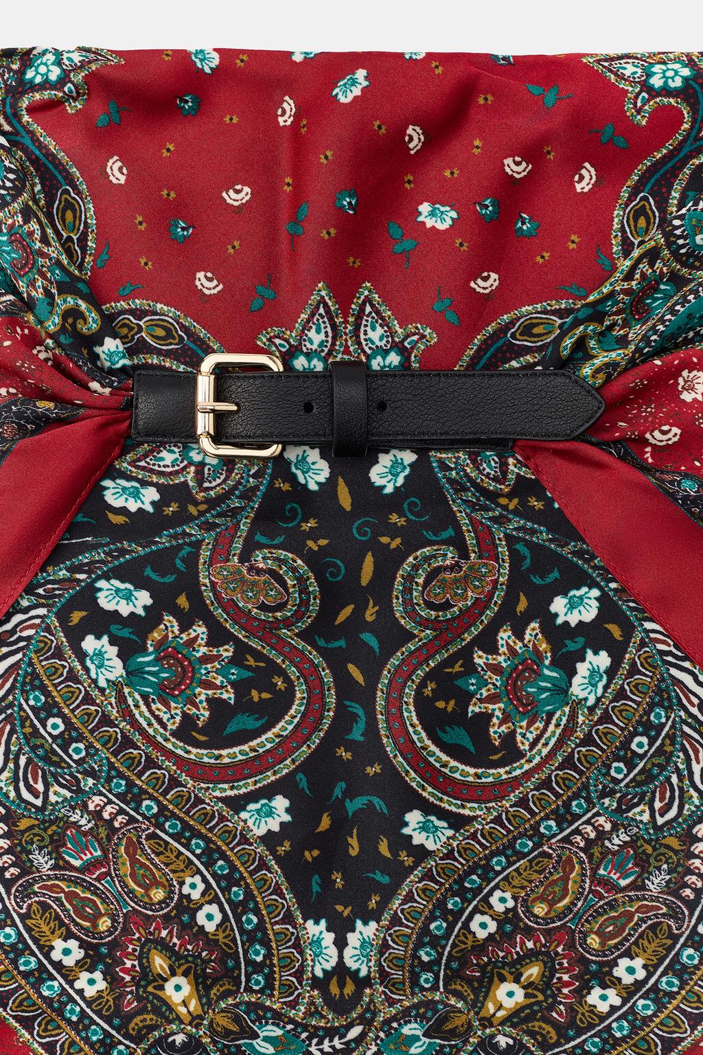 РЕМЕНЬ-ПЛАТОК С ПРИНТОМ