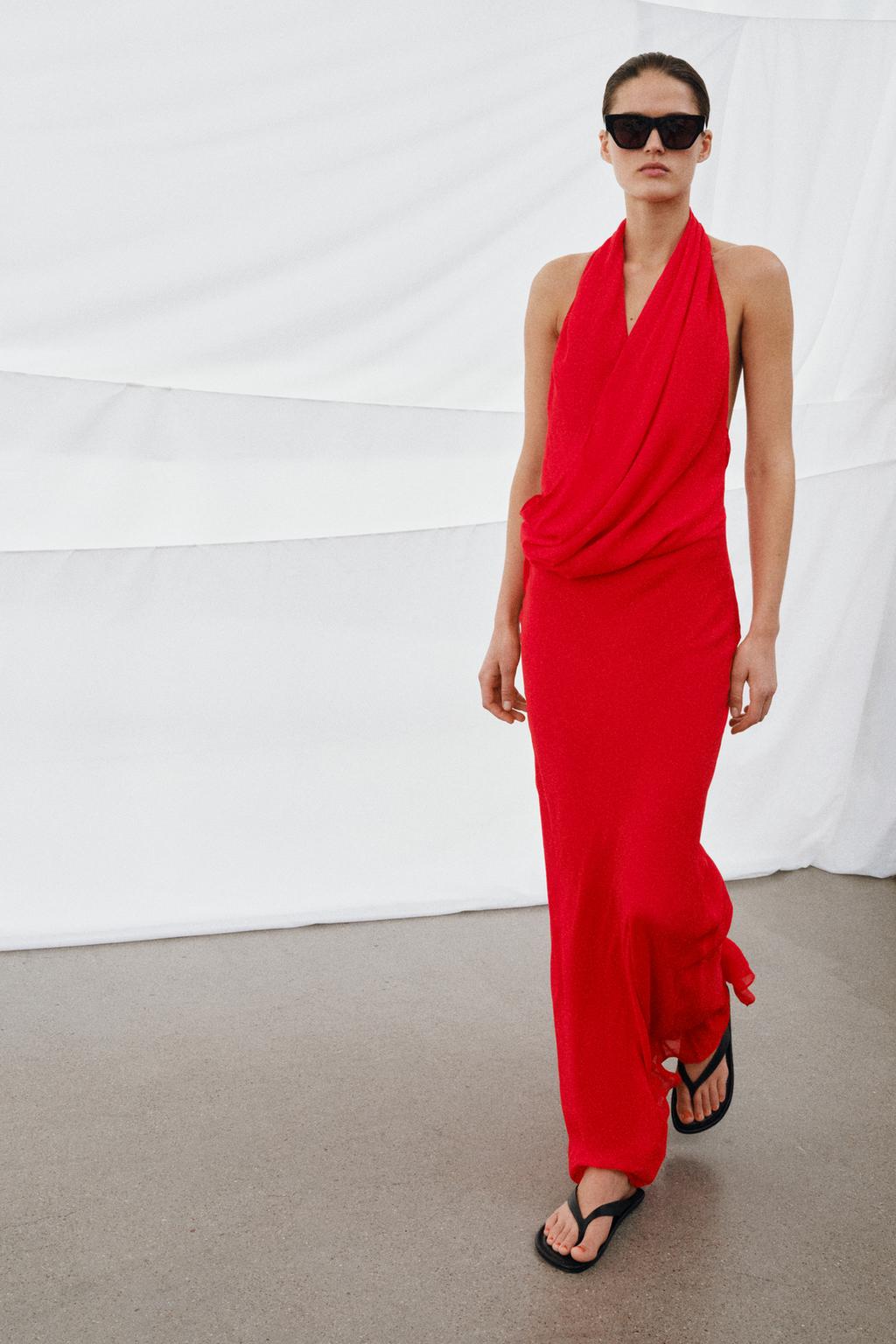 ПЛАТЬЕ ХОЛТЕР ИЗ 100% ВИСКОЗЫ С ДРАПИРОВАННЫМ ВЫРЕЗОМ