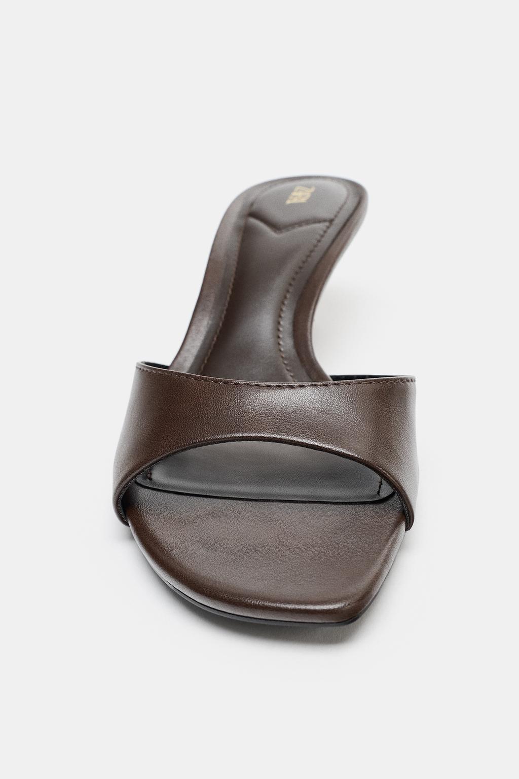 БОСОНОЖКИ НА НИЗКОМ КАБЛУКЕ