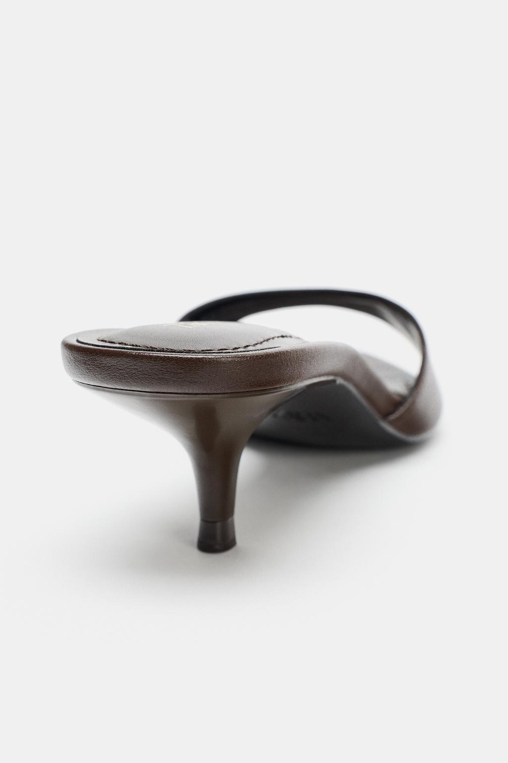 БОСОНОЖКИ НА НИЗКОМ КАБЛУКЕ