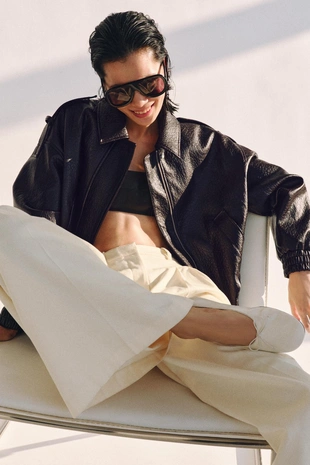 Лимитированные кожаные балетки с бантом- Заказать в России