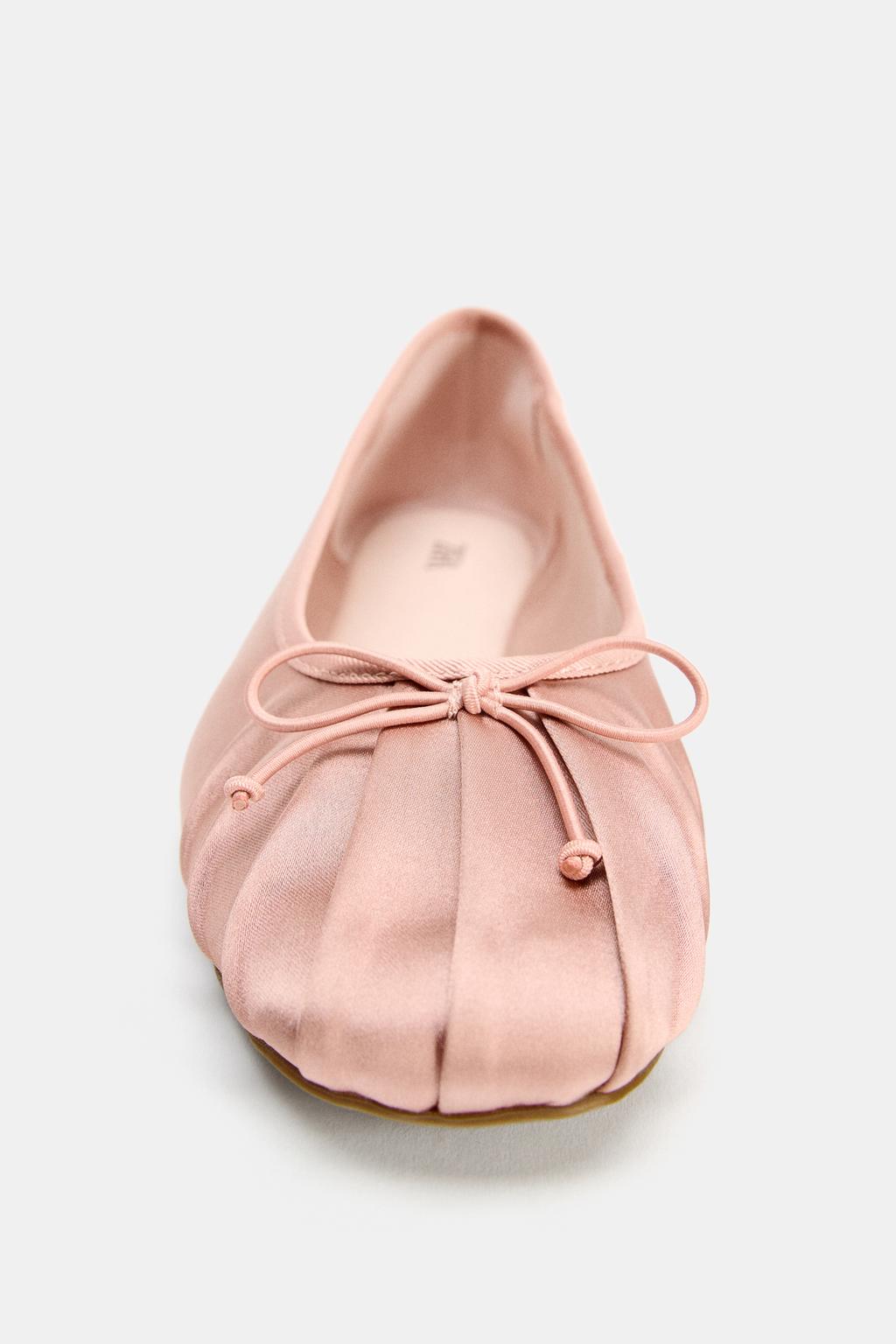 АТЛАСНЫЕ БАЛЕТКИ С БАНТОМ