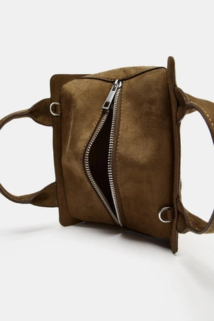 Сумка через плечо с заклепками- Заказать в России