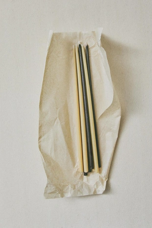 Набор свечей и подсвечников из бархата и кожи- Заказать в России