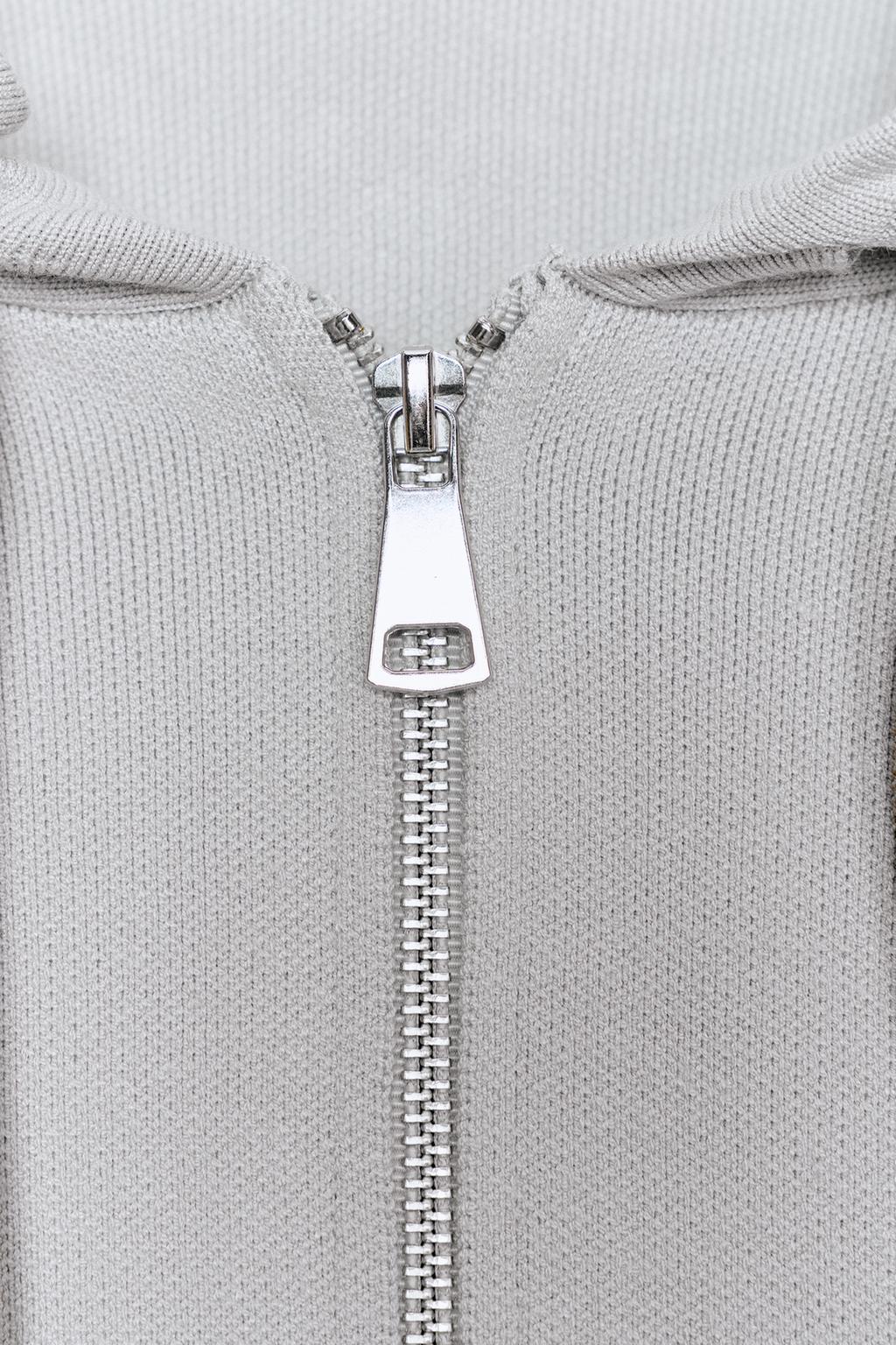 КАРДИГАН С КАПЮШОНОМ И ЗАВЯЗКАМИ